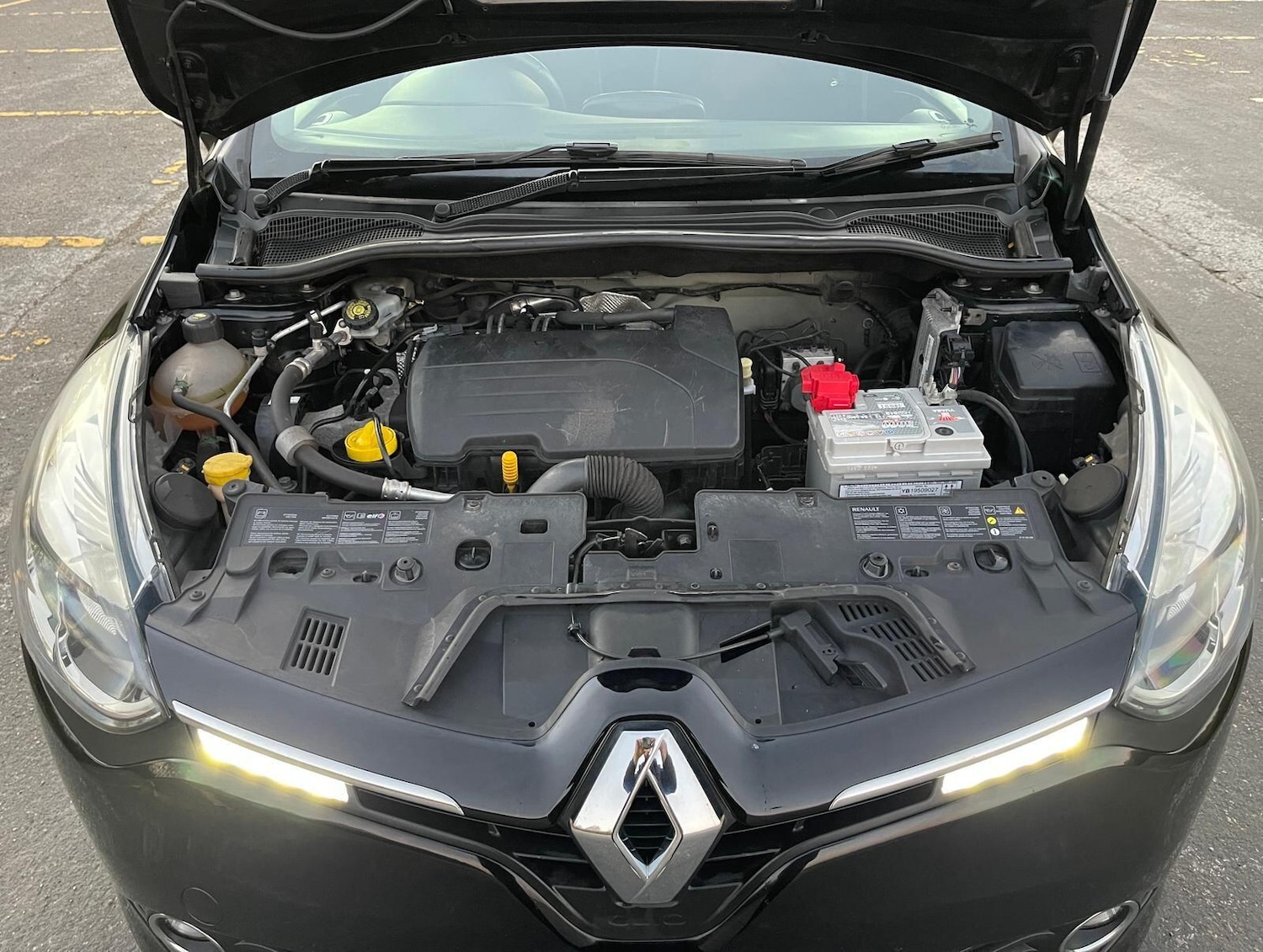 Used Renault Clio 2013 for sale - 76593395: Photo 32