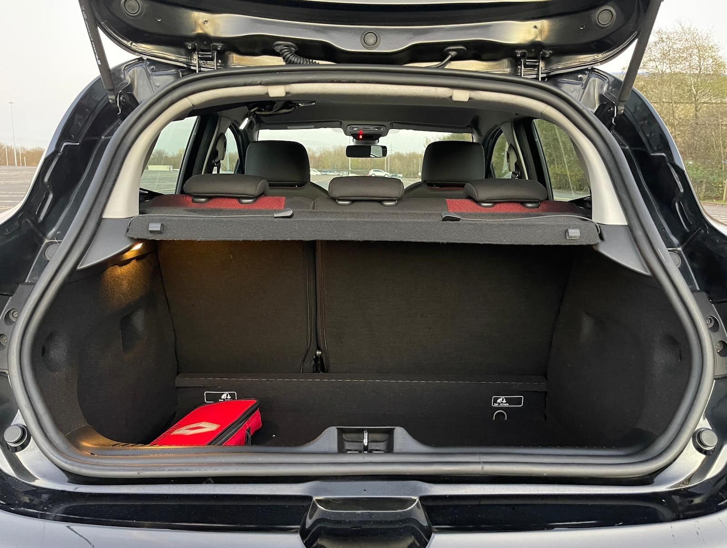 Used Renault Clio 2013 for sale - 76593395: Photo 43