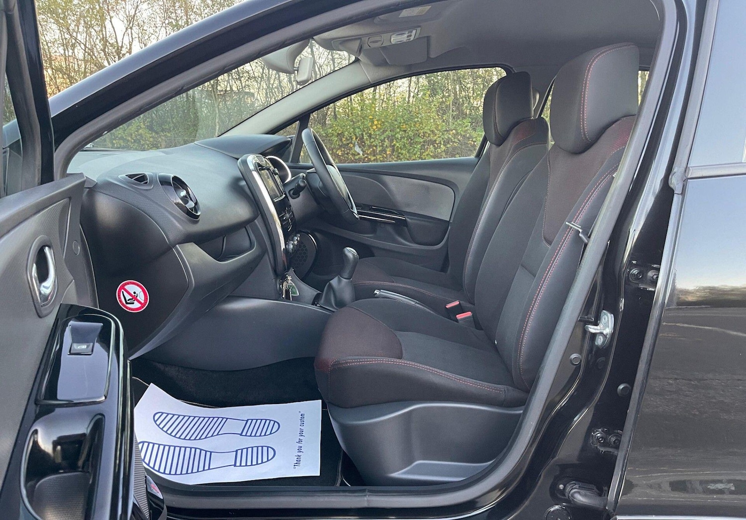 Used Renault Clio 2013 for sale - 76593395: Photo 48