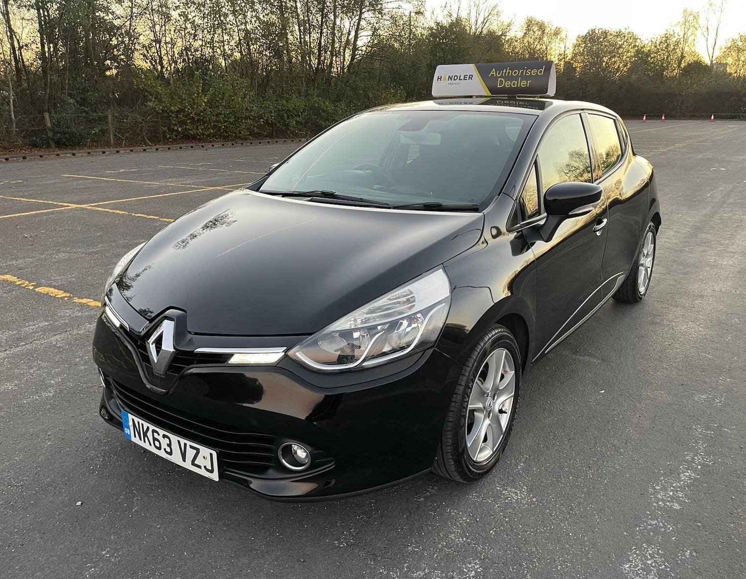 Used Renault Clio 2013 for sale - 76593395: Photo 6