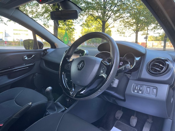 Used Renault Clio 2013 for sale - 76017243: Photo 17