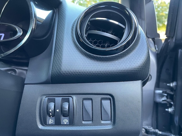 Used Renault Clio 2013 for sale - 76017243: Photo 39
