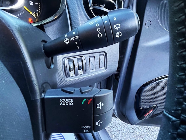 Used Renault Clio 2013 for sale - 76017243: Photo 44