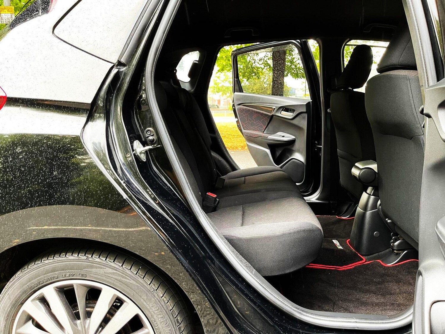 Used Honda Fit for sale - 76593409: Photo 25