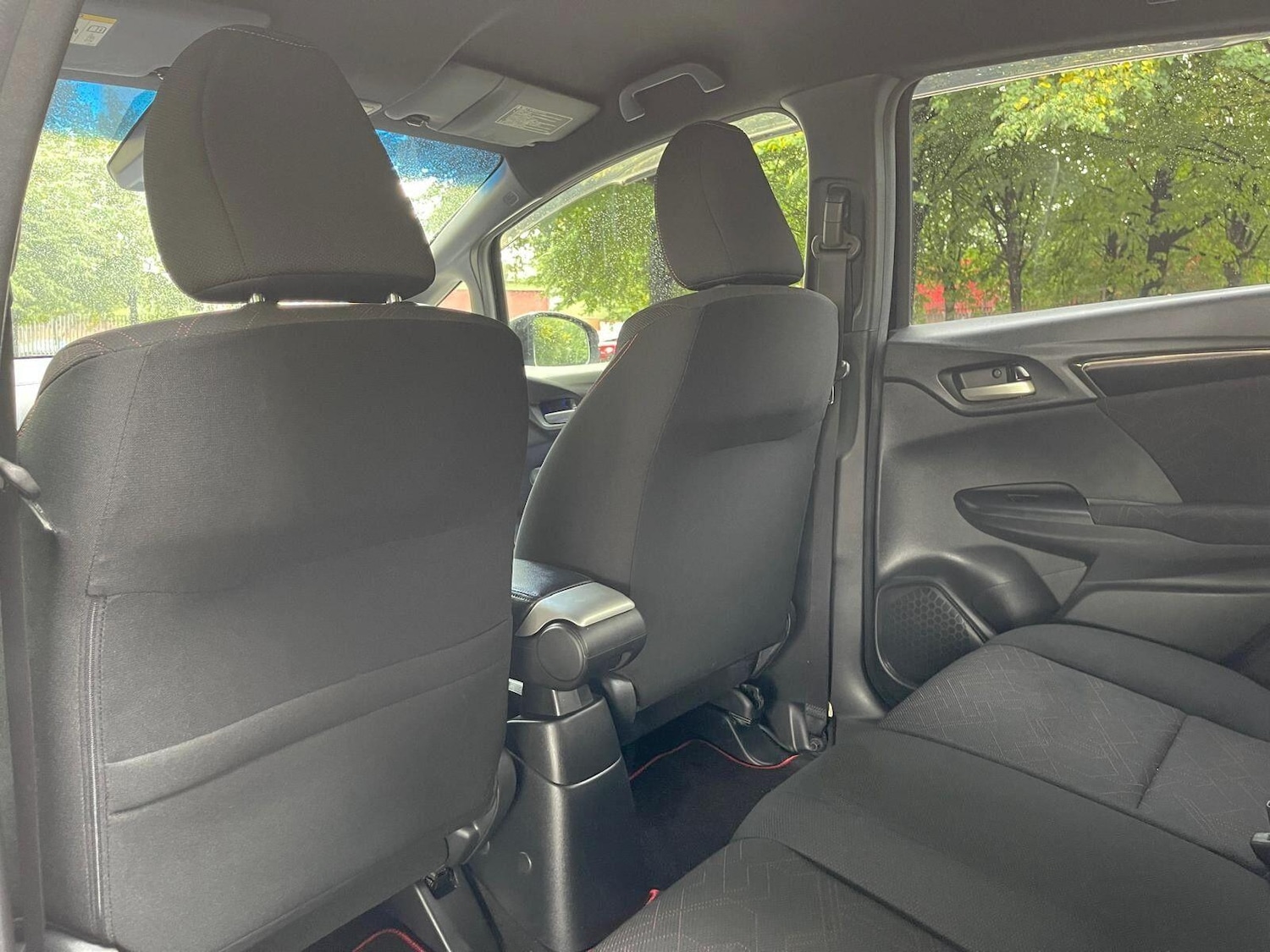 Used Honda Fit for sale - 76593409: Photo 30