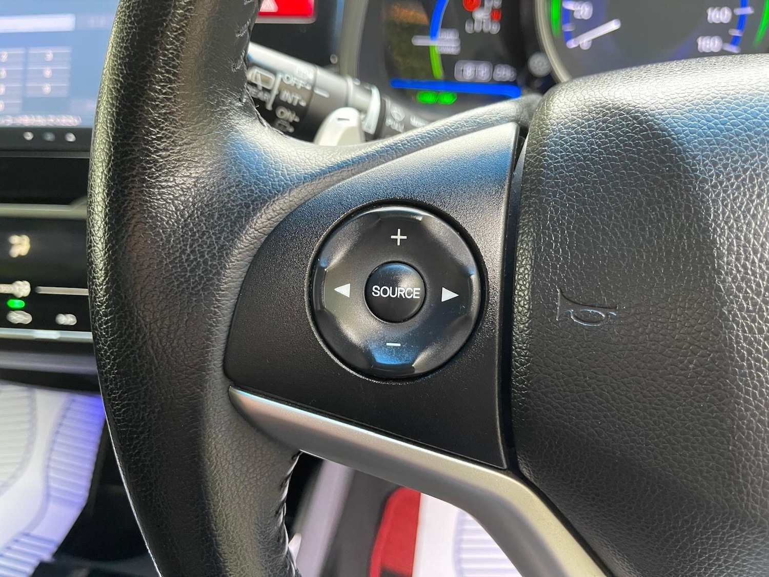 Used Honda Fit for sale - 76593409: Photo 38