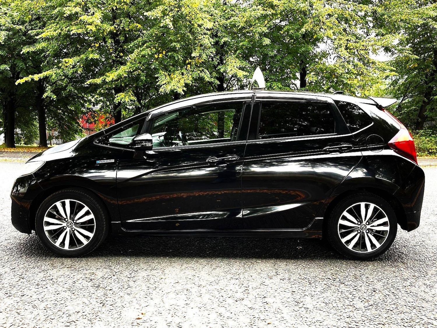 Used Honda Fit for sale - 76593409: Photo 4