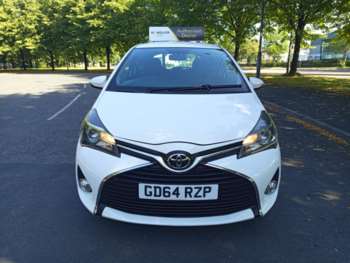 Used Toyota Yaris 2015 for sale - 75216077: Photo