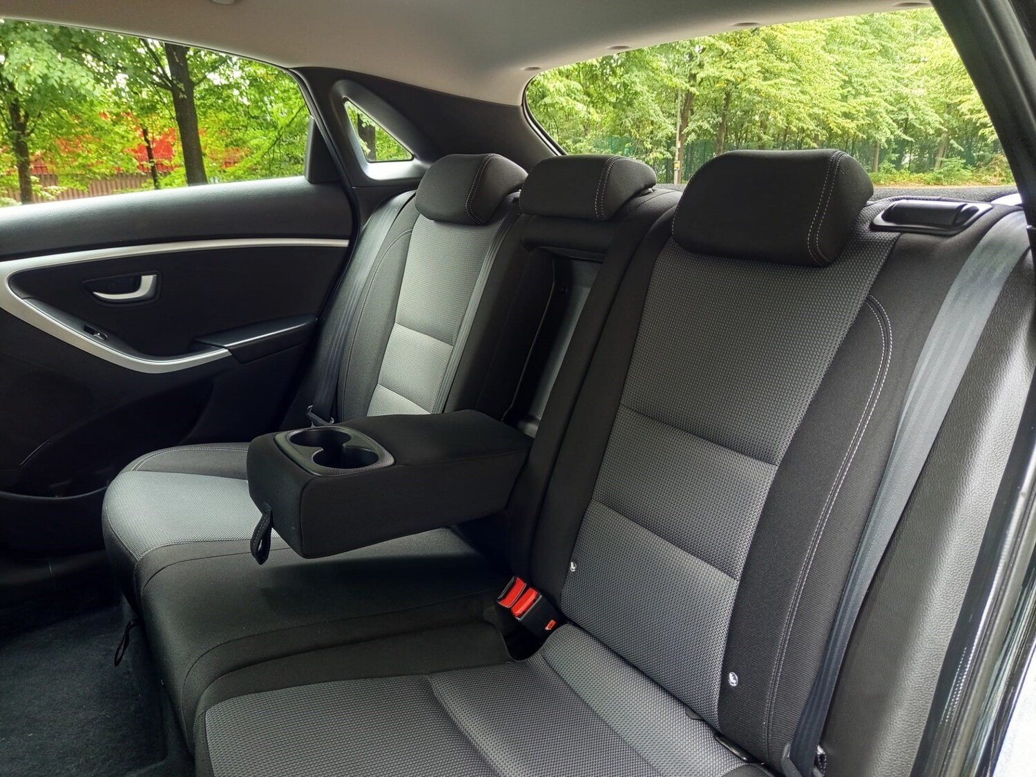 Vehicle 29