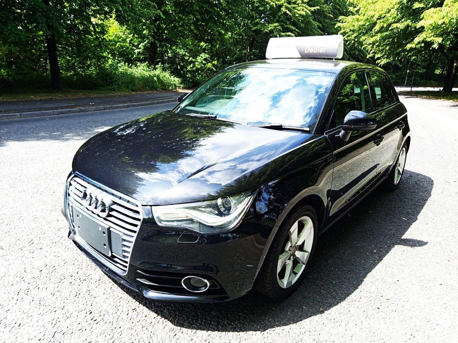 Used Audi A1 for sale - 76593424: Photo 3