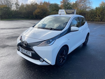 Used Toyota AYGO 2017 for sale - 76480553: Photo