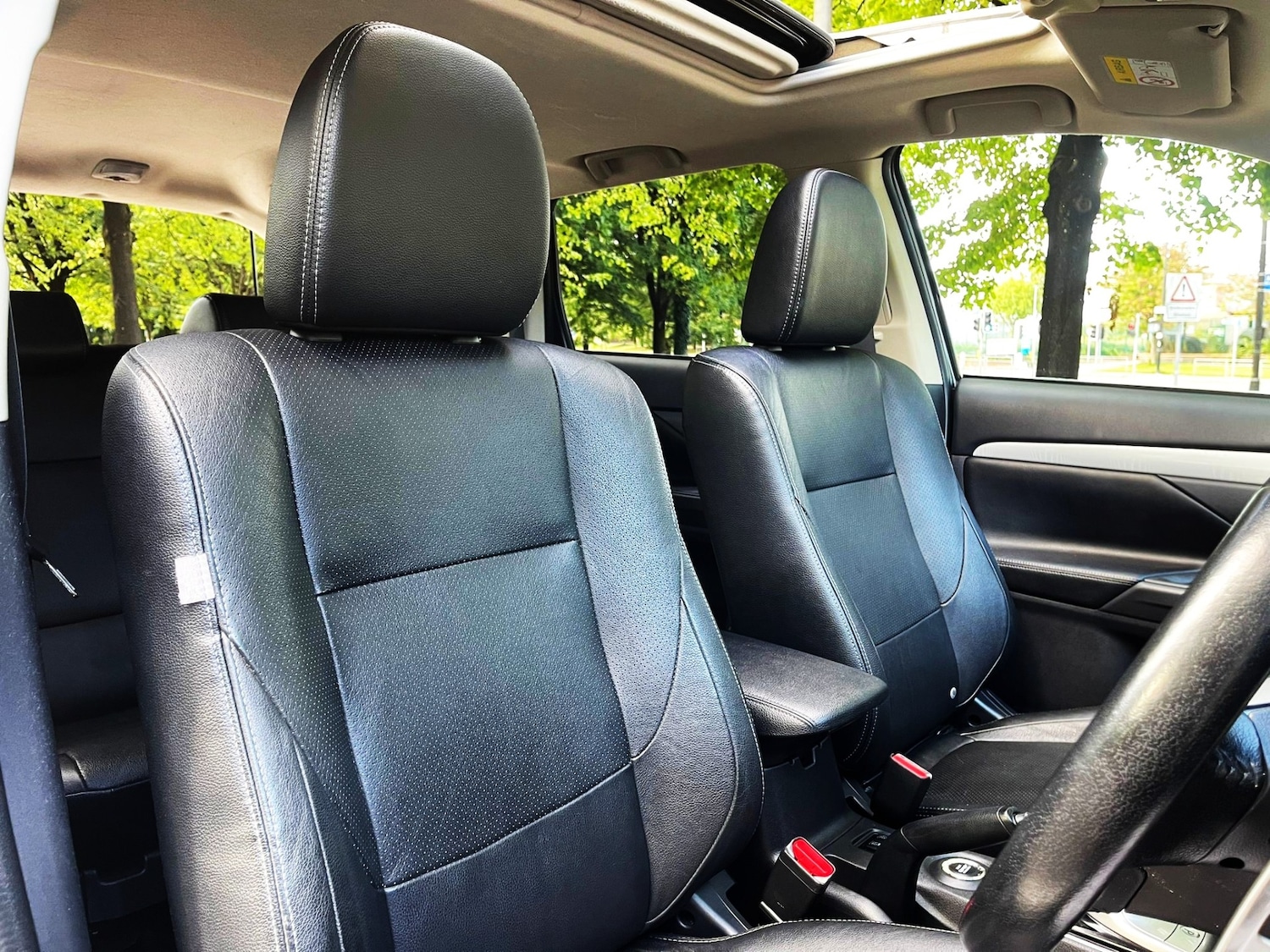 Used Mitsubishi Outlander 2014 for sale - 75921803: Photo 18