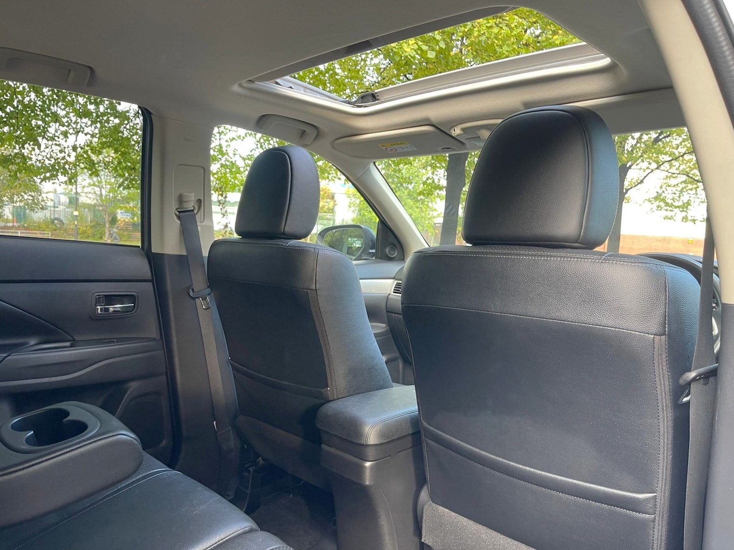 Used Mitsubishi Outlander 2014 for sale - 75921803: Photo 22