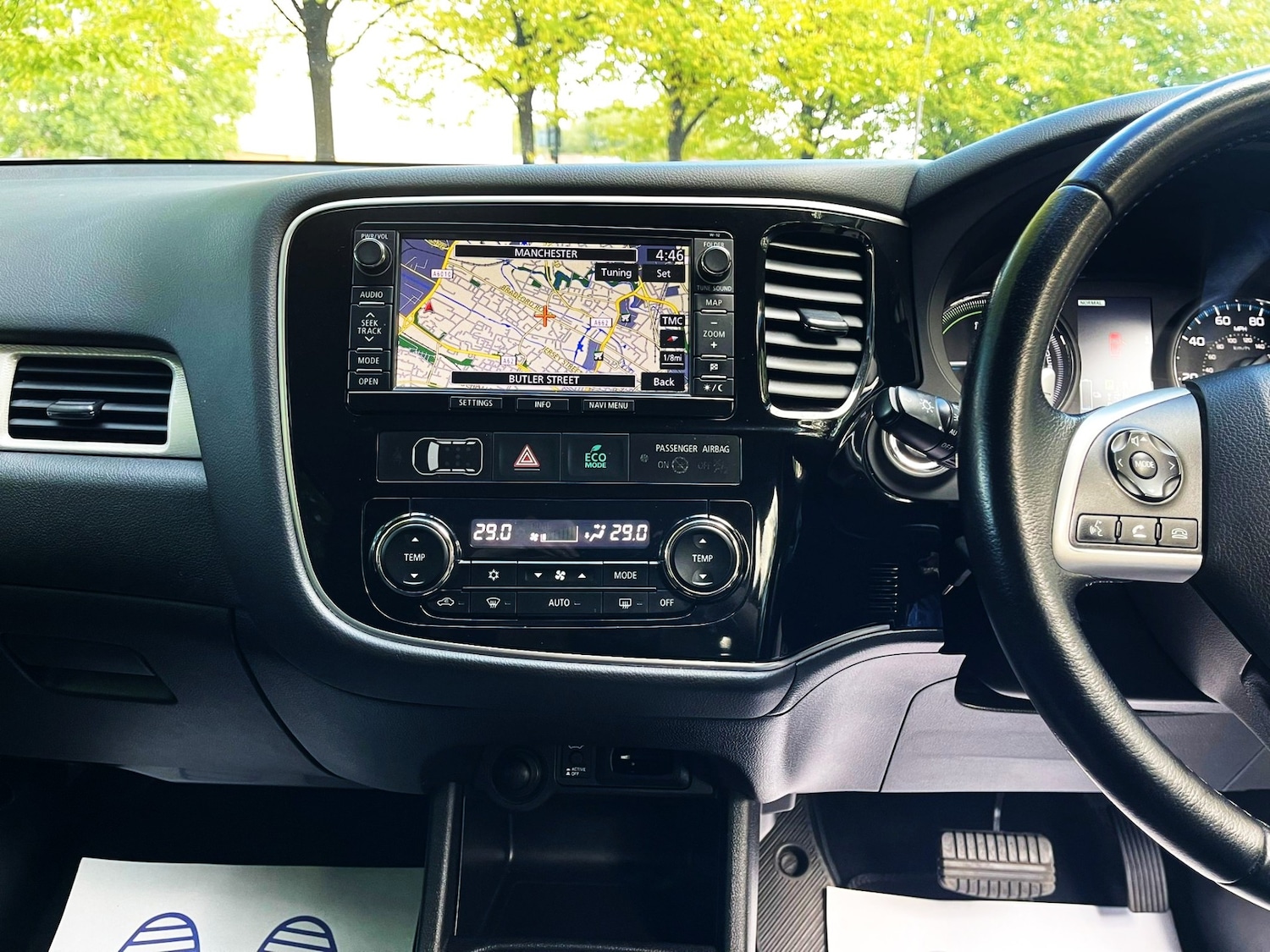 Used Mitsubishi Outlander 2014 for sale - 75921803: Photo 32