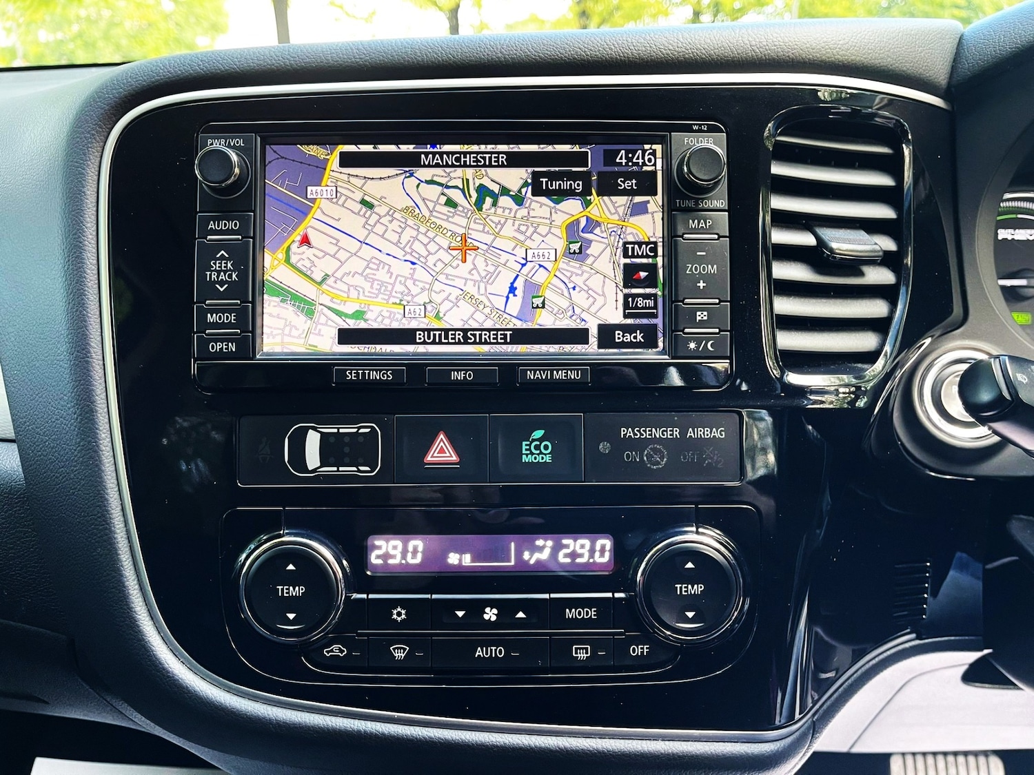 Used Mitsubishi Outlander 2014 for sale - 75921803: Photo 36