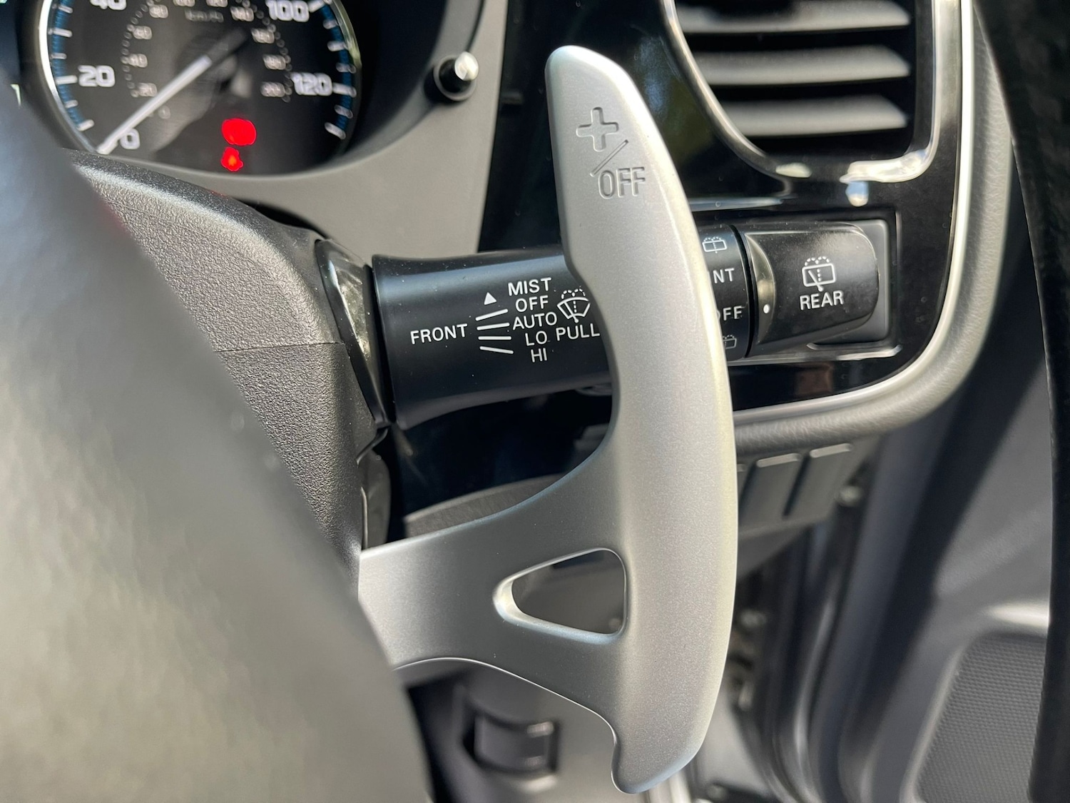 Used Mitsubishi Outlander 2014 for sale - 75921803: Photo 44