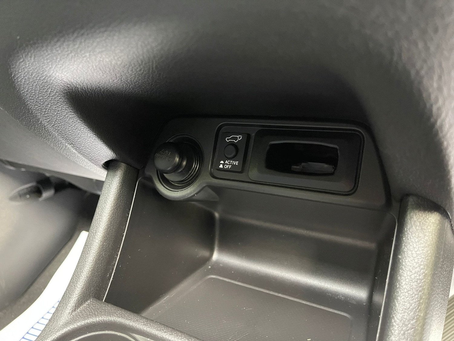 Used Mitsubishi Outlander 2014 for sale - 75921803: Photo 46