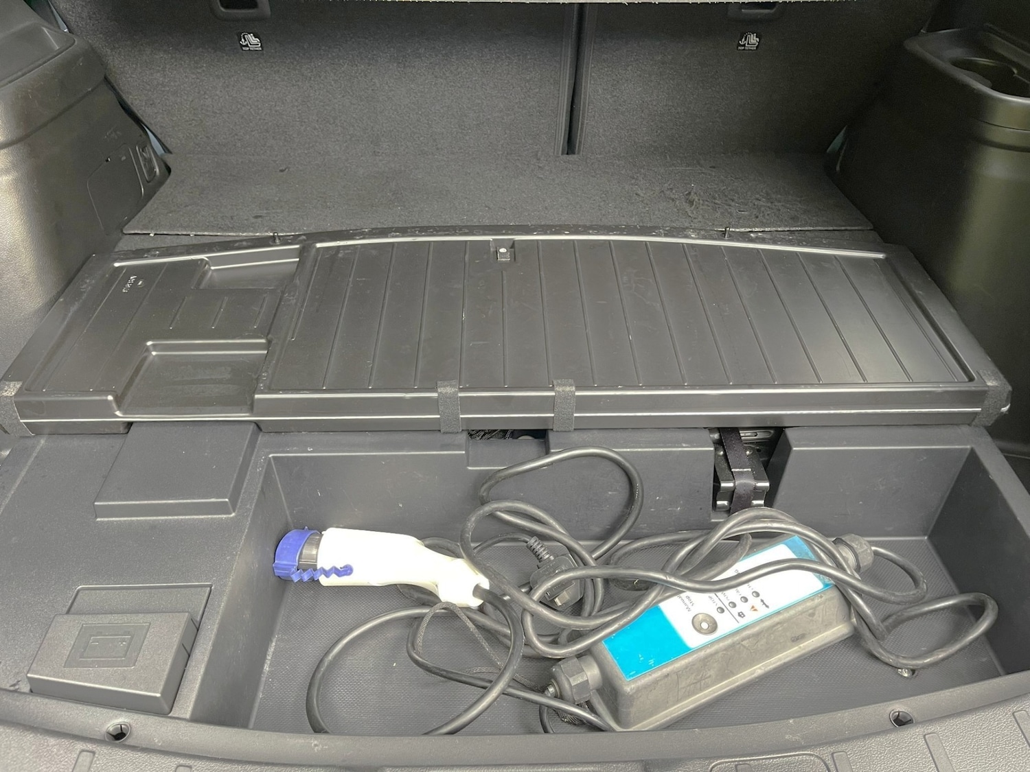 Used Mitsubishi Outlander 2014 for sale - 75921803: Photo 54