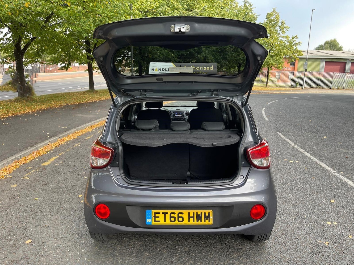 Used Hyundai i10 2017 for sale - 76579888: Photo 49