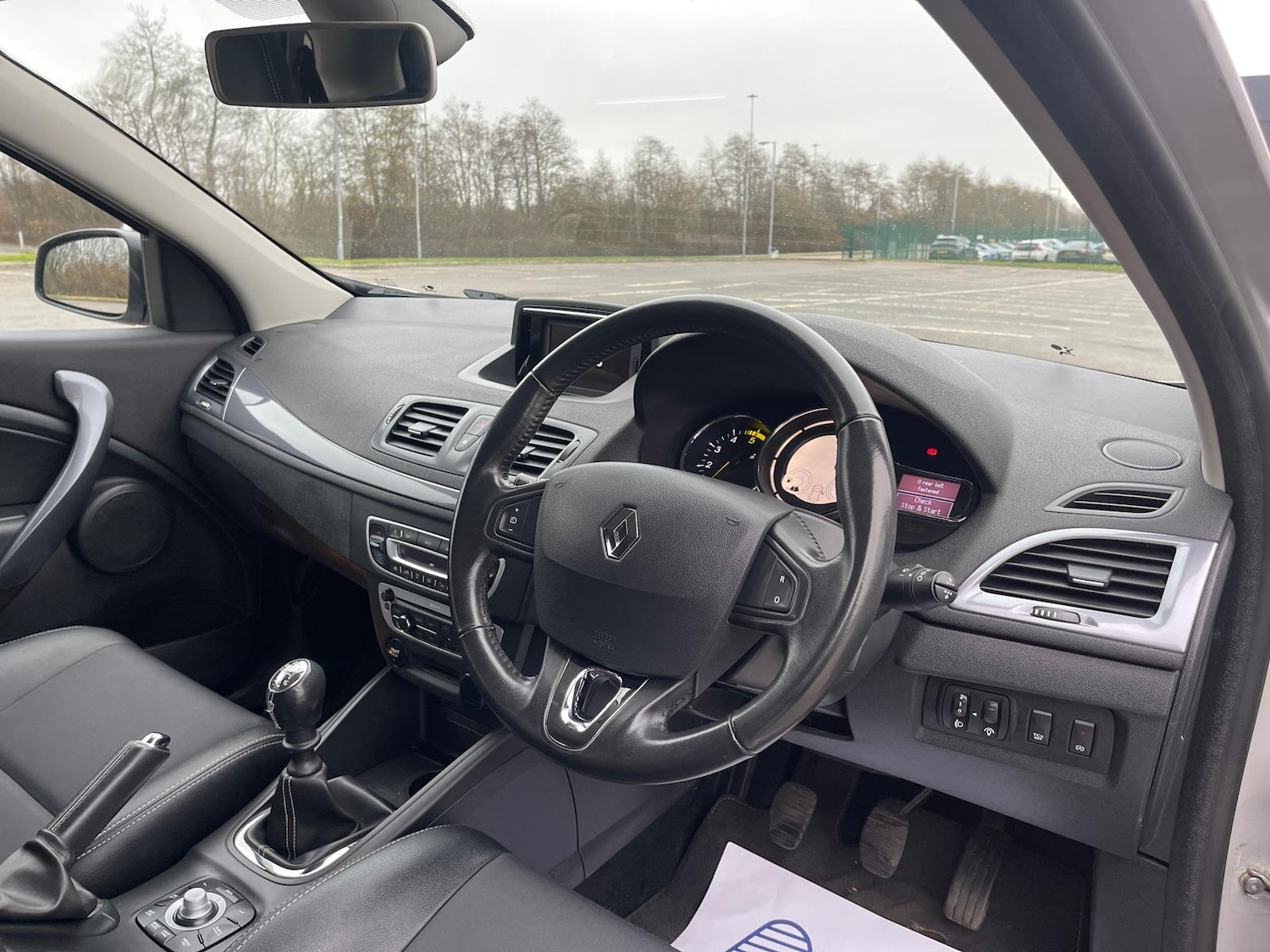 Used Renault Megane 2015 for sale - 77400213: Photo 30