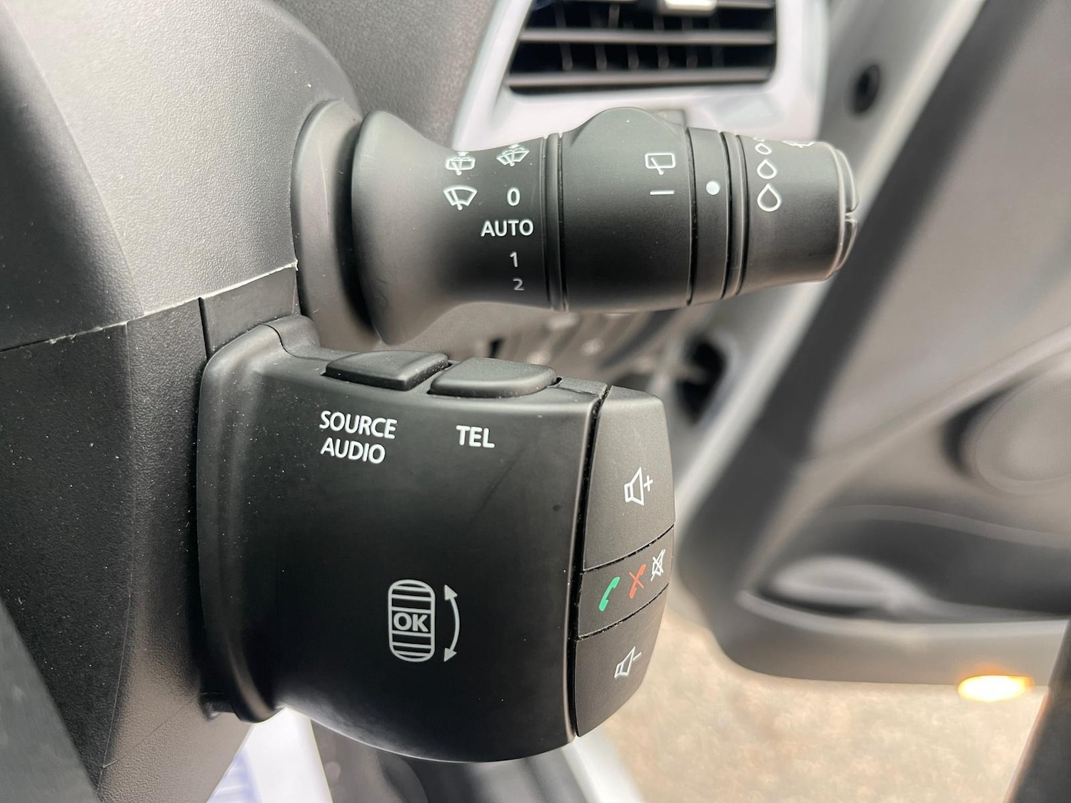 Used Renault Megane 2015 for sale - 77400213: Photo 35