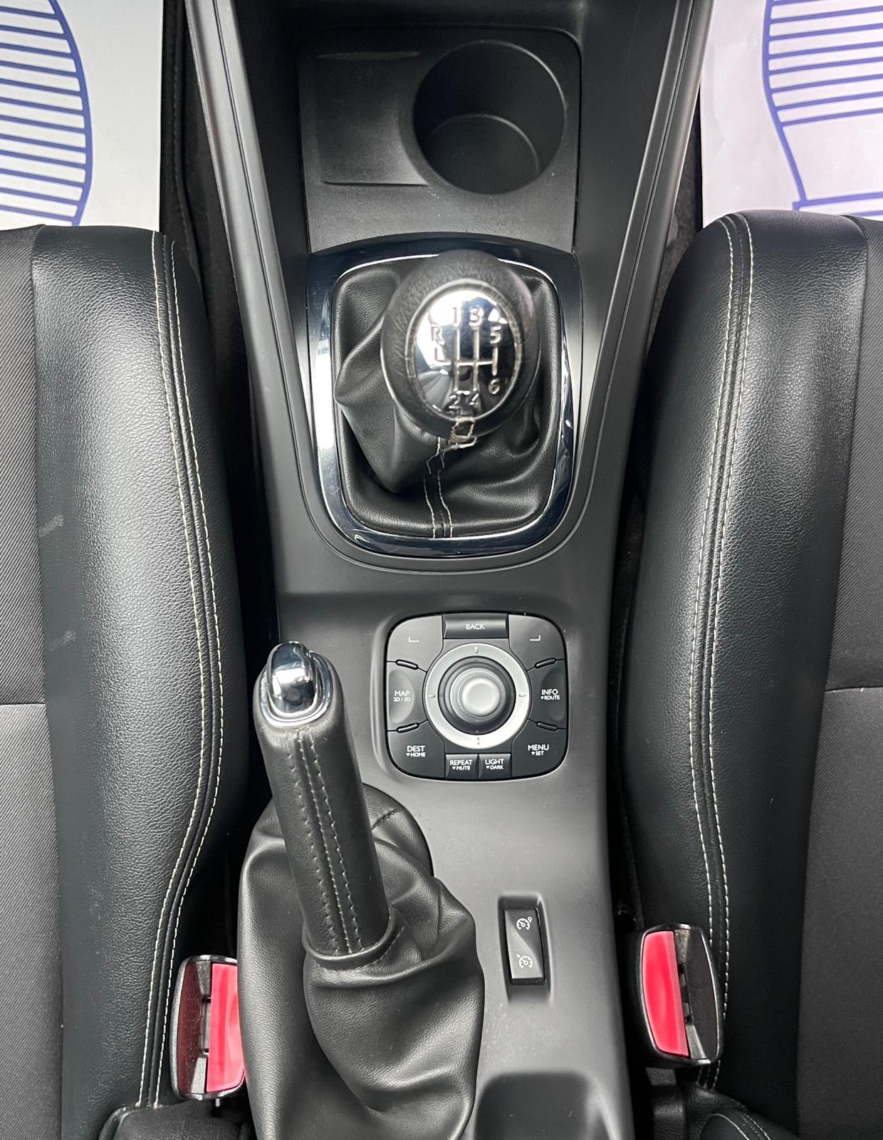 Used Renault Megane 2015 for sale - 77400213: Photo 37