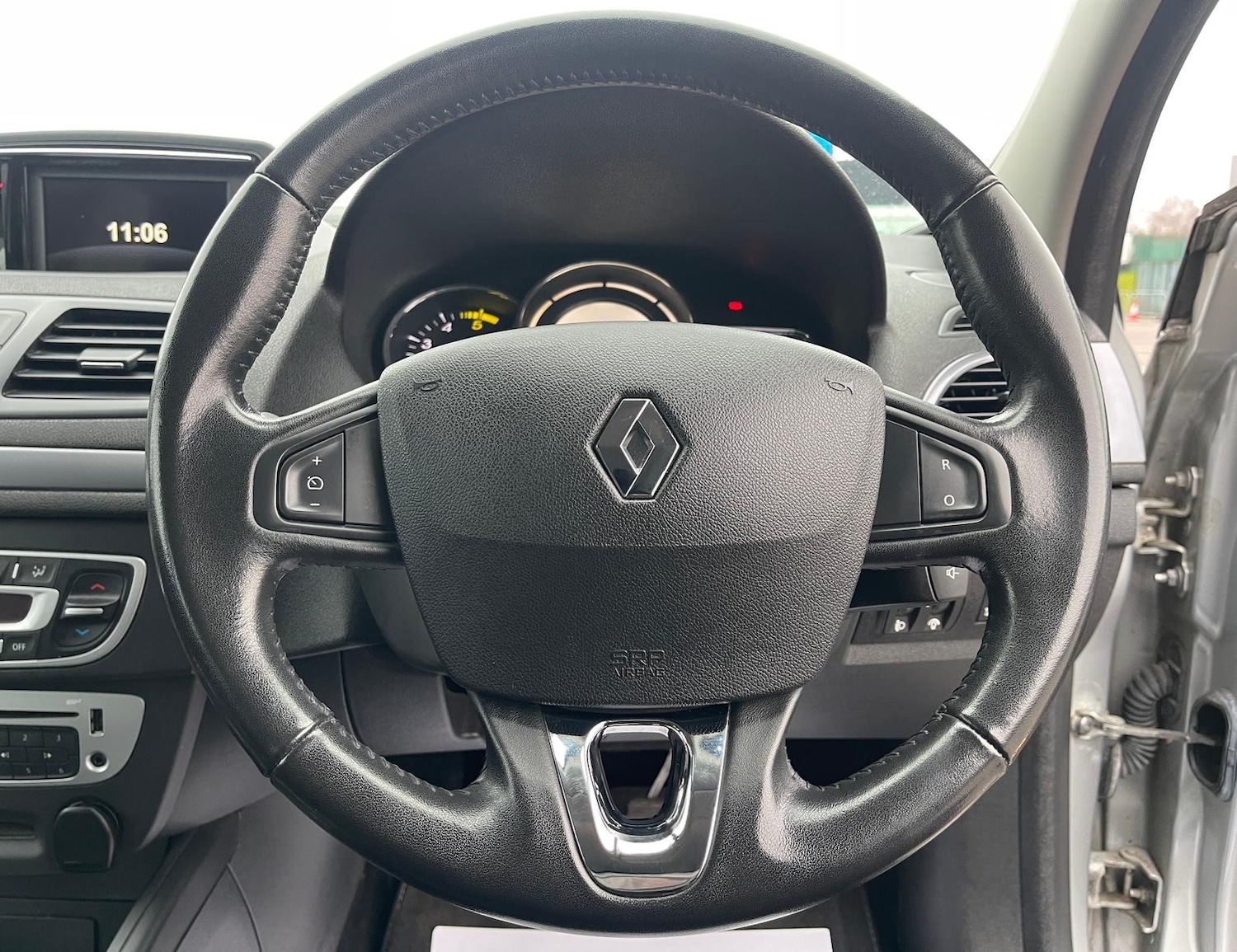 Used Renault Megane 2015 for sale - 77400213: Photo 42