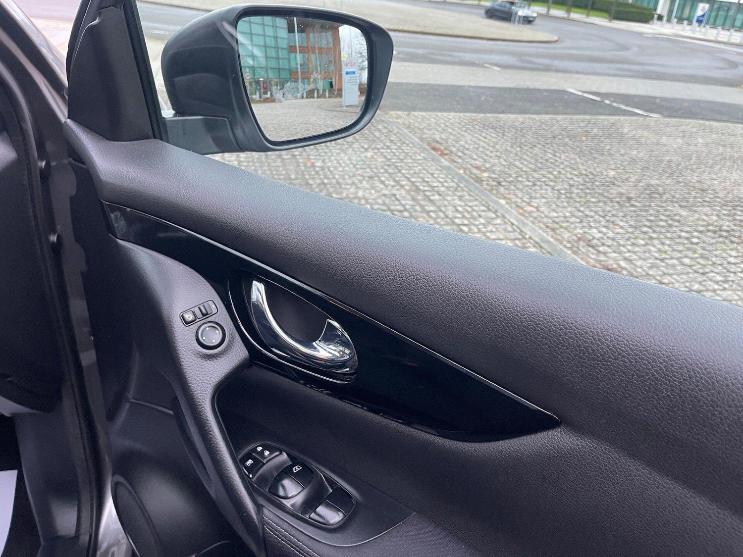 Used Nissan Qashqai 2015 for sale - 76593394: Photo 34