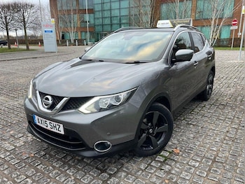 Used Nissan Qashqai 2015 for sale - 76593394: Photo