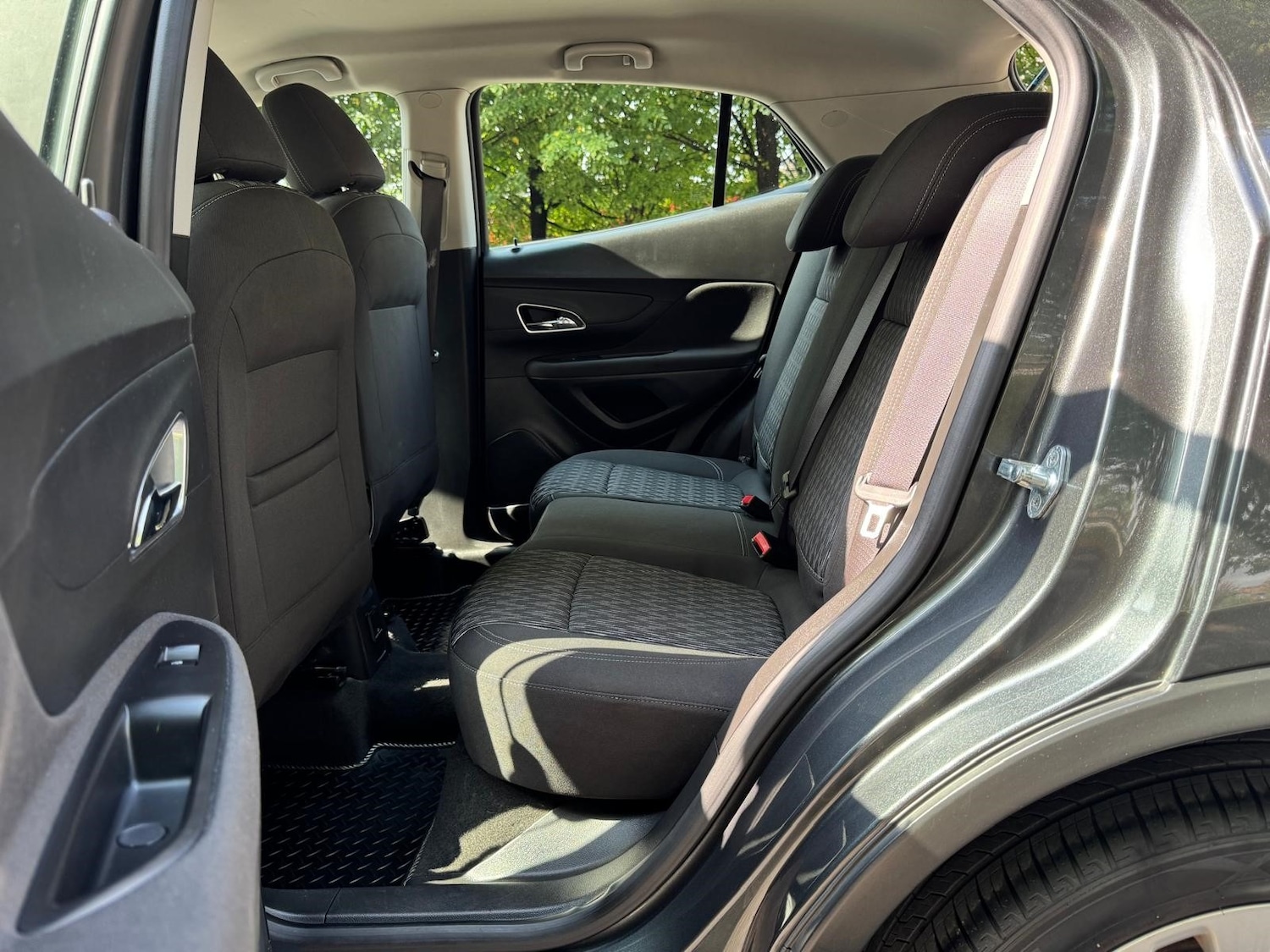 Vehicle 29
