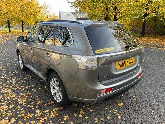 Used Mitsubishi Outlander 2015 for sale - 76623157: Photo 5