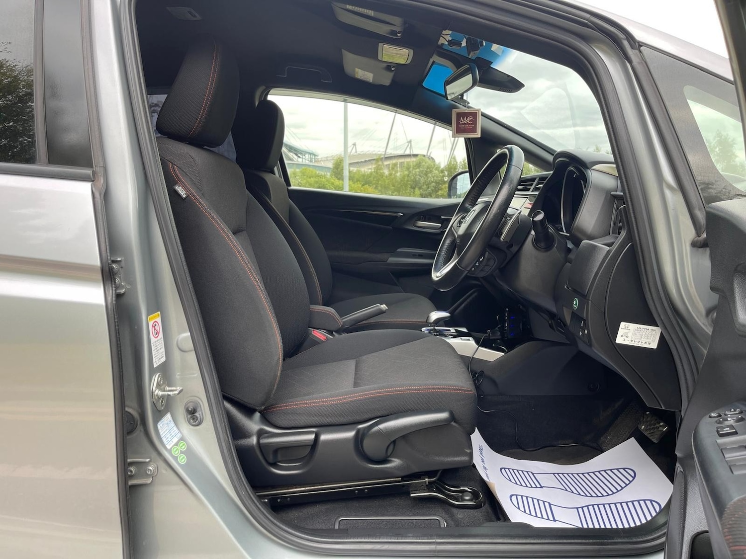 Vehicle 21
