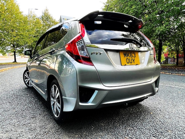 Used Honda Fit 2013 for sale - 75639995: Photo 4