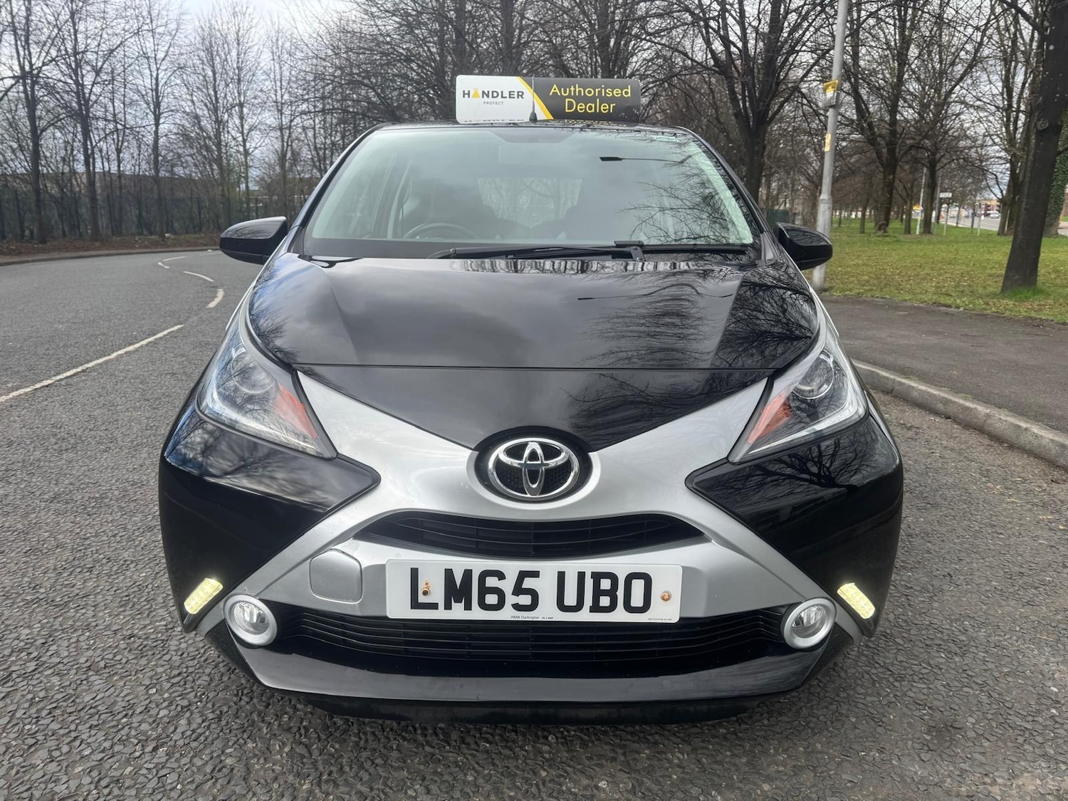 Used Toyota AYGO 2015 for sale - 77818117: Photo 2