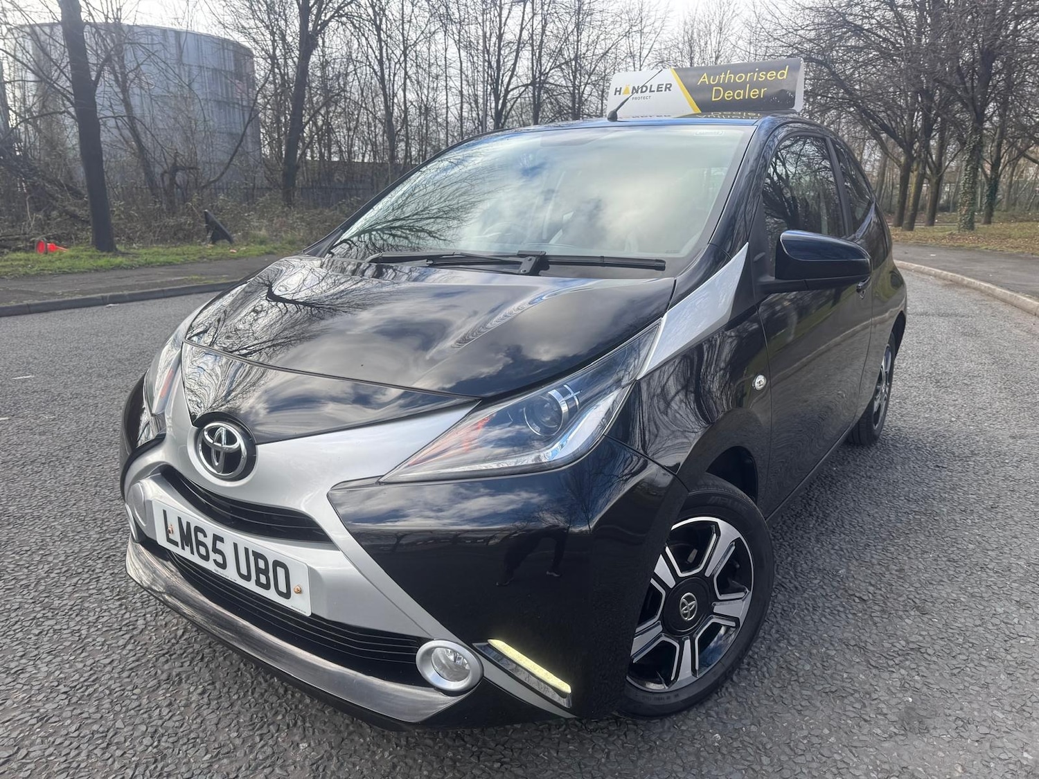 Used Toyota AYGO 2015 for sale - 77818117: Photo 3