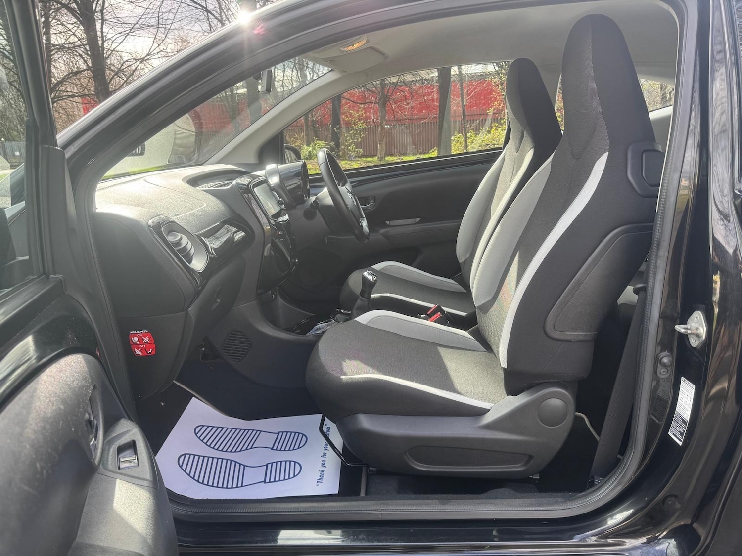 Used Toyota AYGO 2015 for sale - 77818117: Photo 41