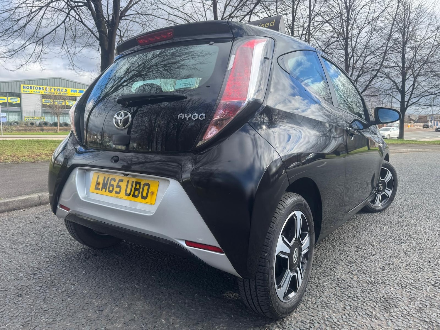 Used Toyota AYGO 2015 for sale - 77818117: Photo 6