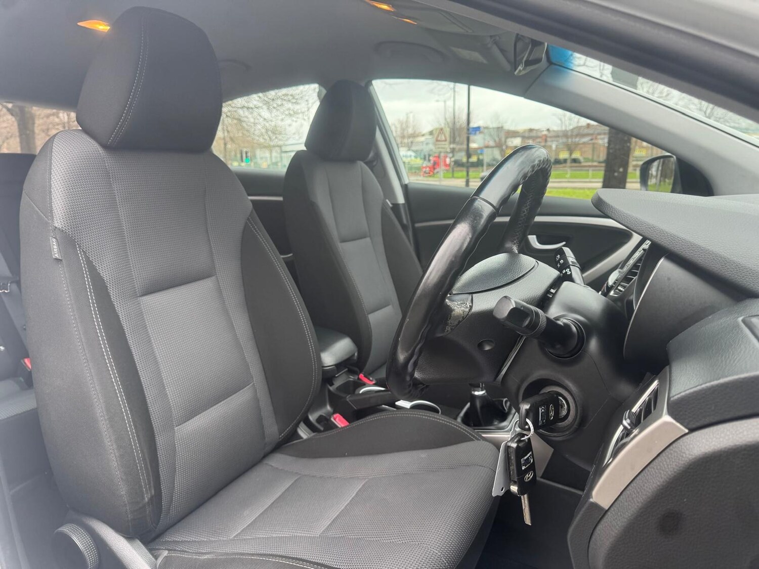 Used Hyundai i30 2015 for sale - 77997907: Photo 30