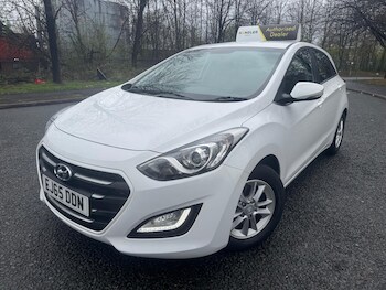 Used Hyundai i30 2015 for sale - 77997907: Photo