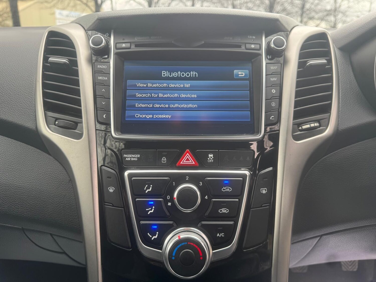 Used Hyundai i30 2015 for sale - 77997907: Photo 43