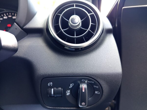 Used Audi A1 2014 for sale - 74732564: Photo 41
