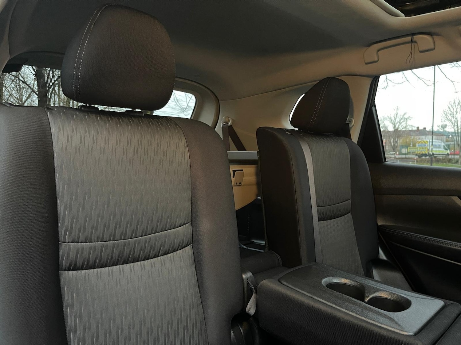 Used Nissan X-Trail 2018 for sale - 76834720: Photo 37