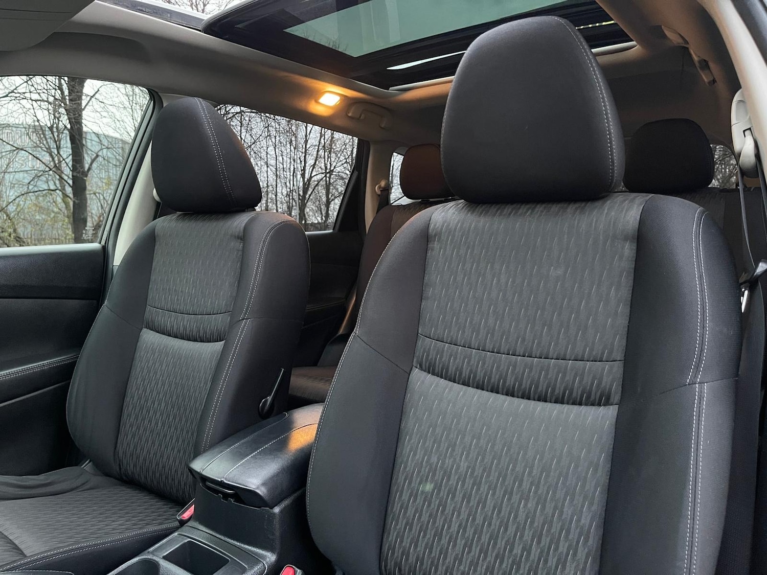 Used Nissan X-Trail 2018 for sale - 76834720: Photo 44