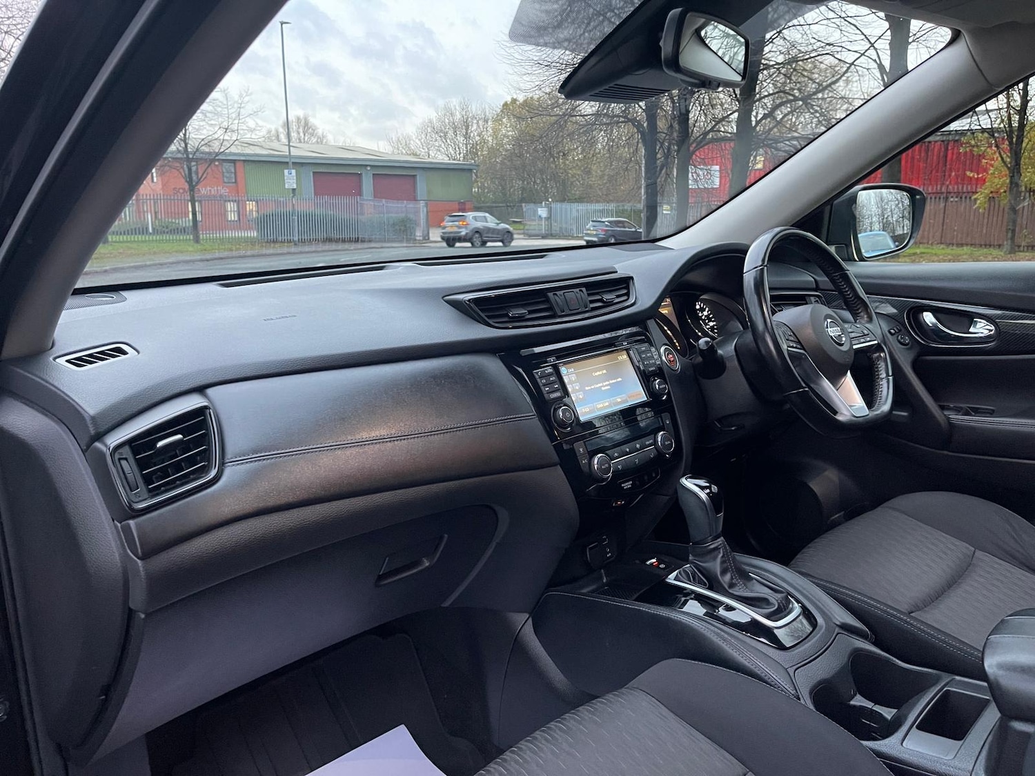 Used Nissan X-Trail 2018 for sale - 76834720: Photo 45