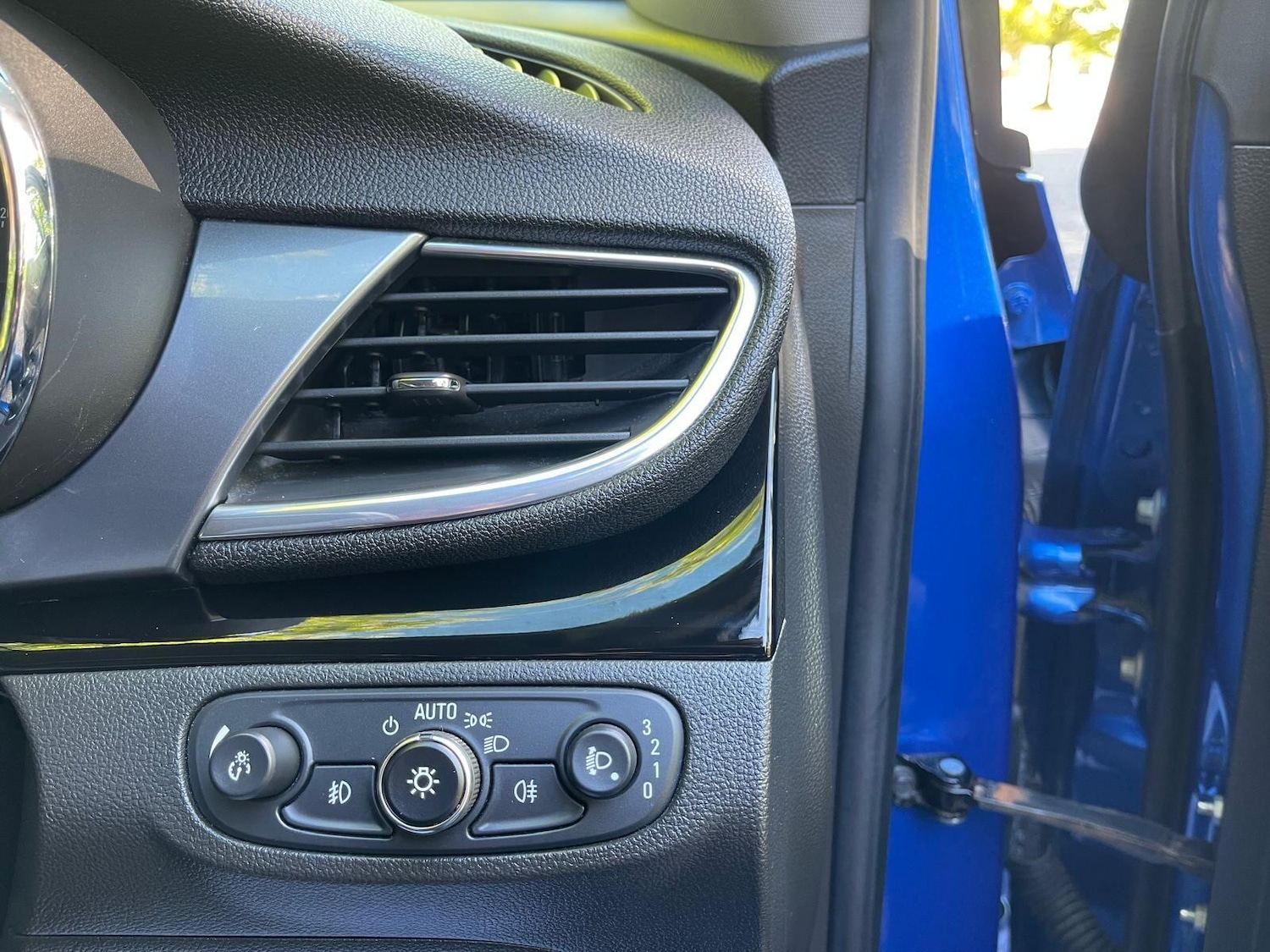 Used Vauxhall Mokka X 2017 for sale - 76593436: Photo 42