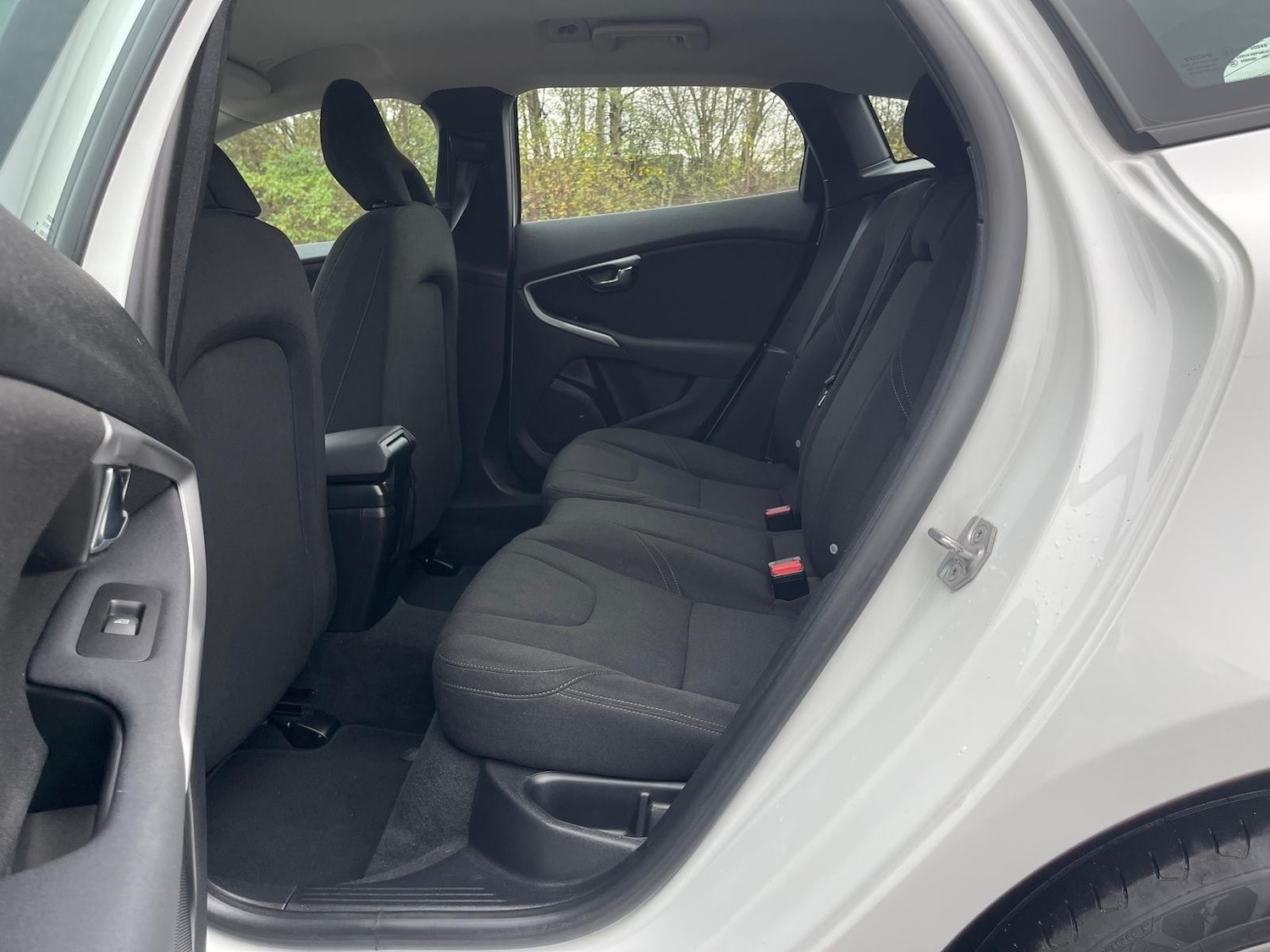 Used Volvo V40 2016 for sale - 76682694: Photo 24