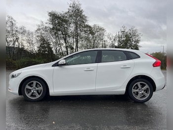 Used Volvo V40 2016 for sale - 76682694: Photo