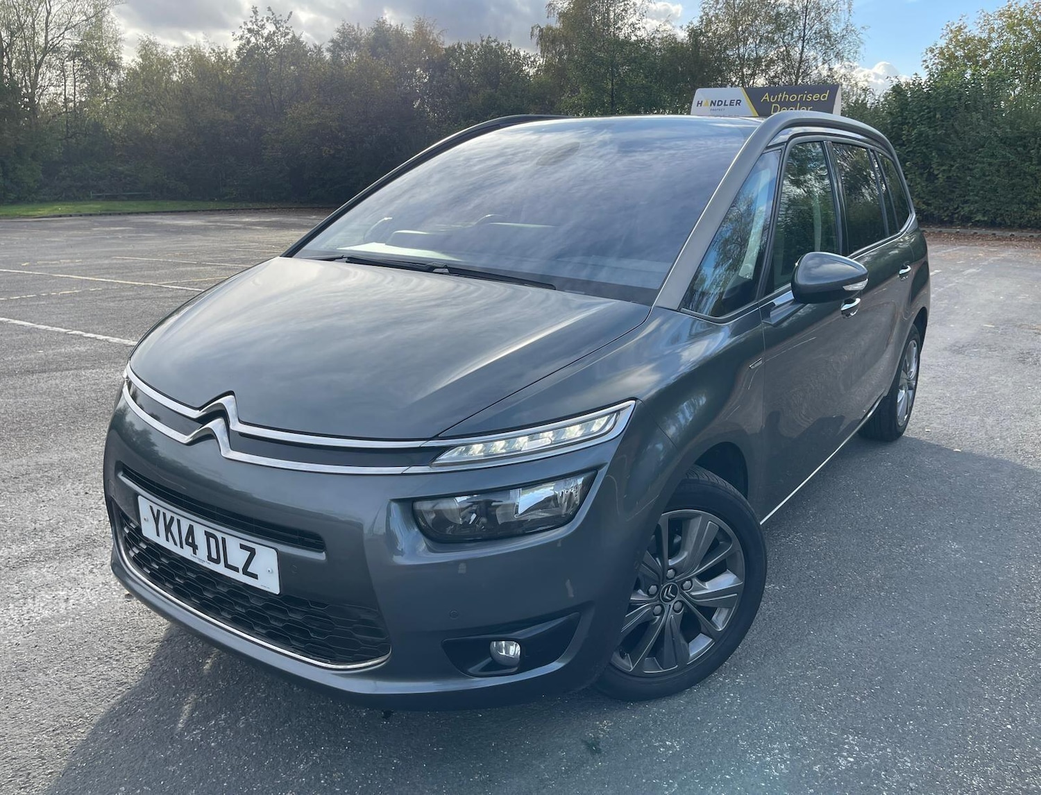 Used Citroen C4 Grand Picasso 2014 for sale - 76623174: Photo 3