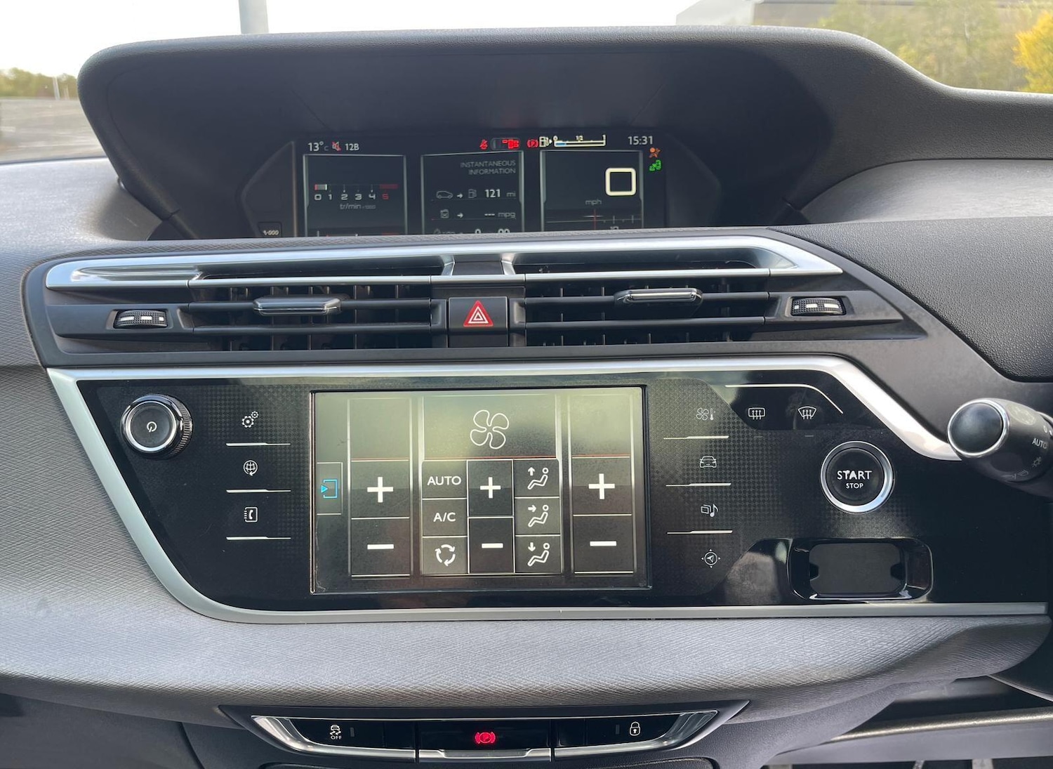 Used Citroen C4 Grand Picasso 2014 for sale - 76623174: Photo 44