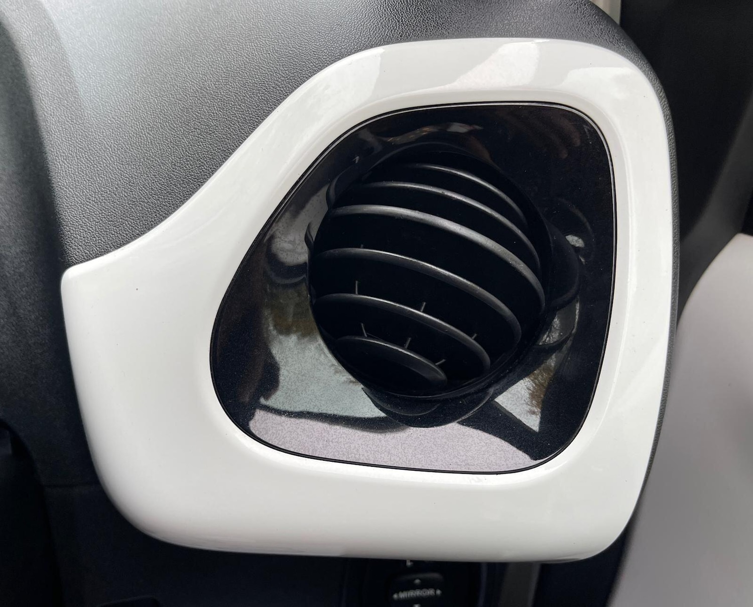 Used Toyota AYGO 2015 for sale - 76623162: Photo 42